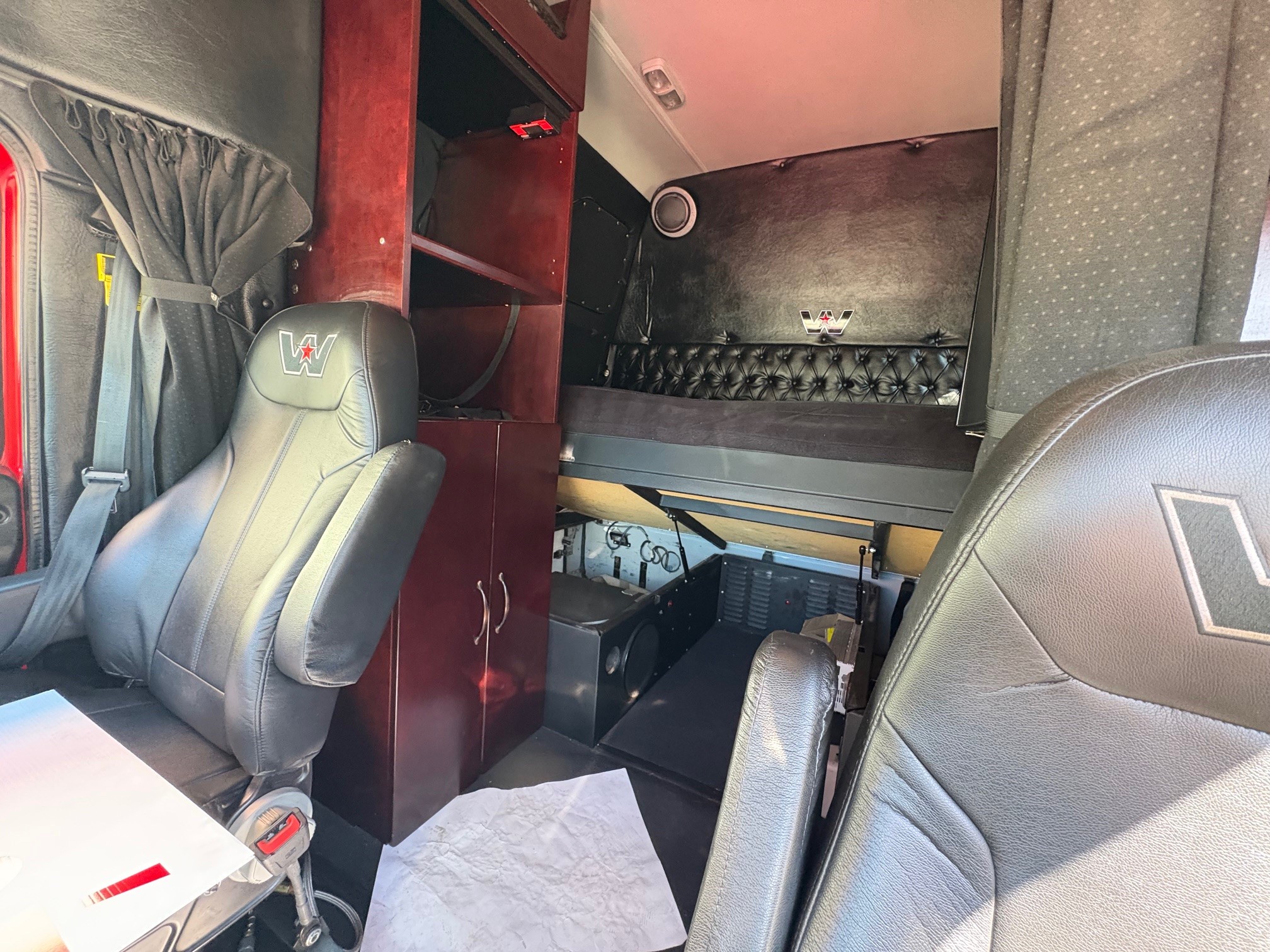 WESTERN STAR 4900SF GLIDER KIT